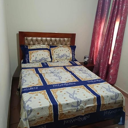 Yaoundé Studio Meublee 1 Chambre Etoug Ebe מראה חיצוני תמונה