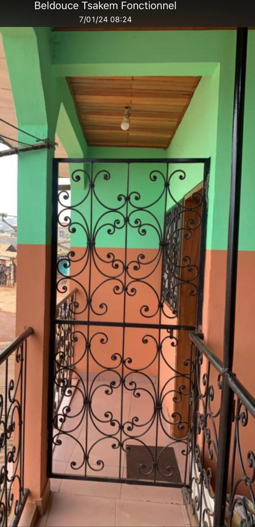 Yaoundé Studio Meublee 1 Chambre Etoug Ebe מראה חיצוני תמונה